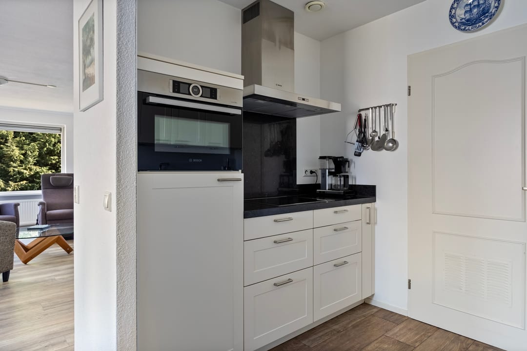 Foto 17 van van Heeckerenweg 28