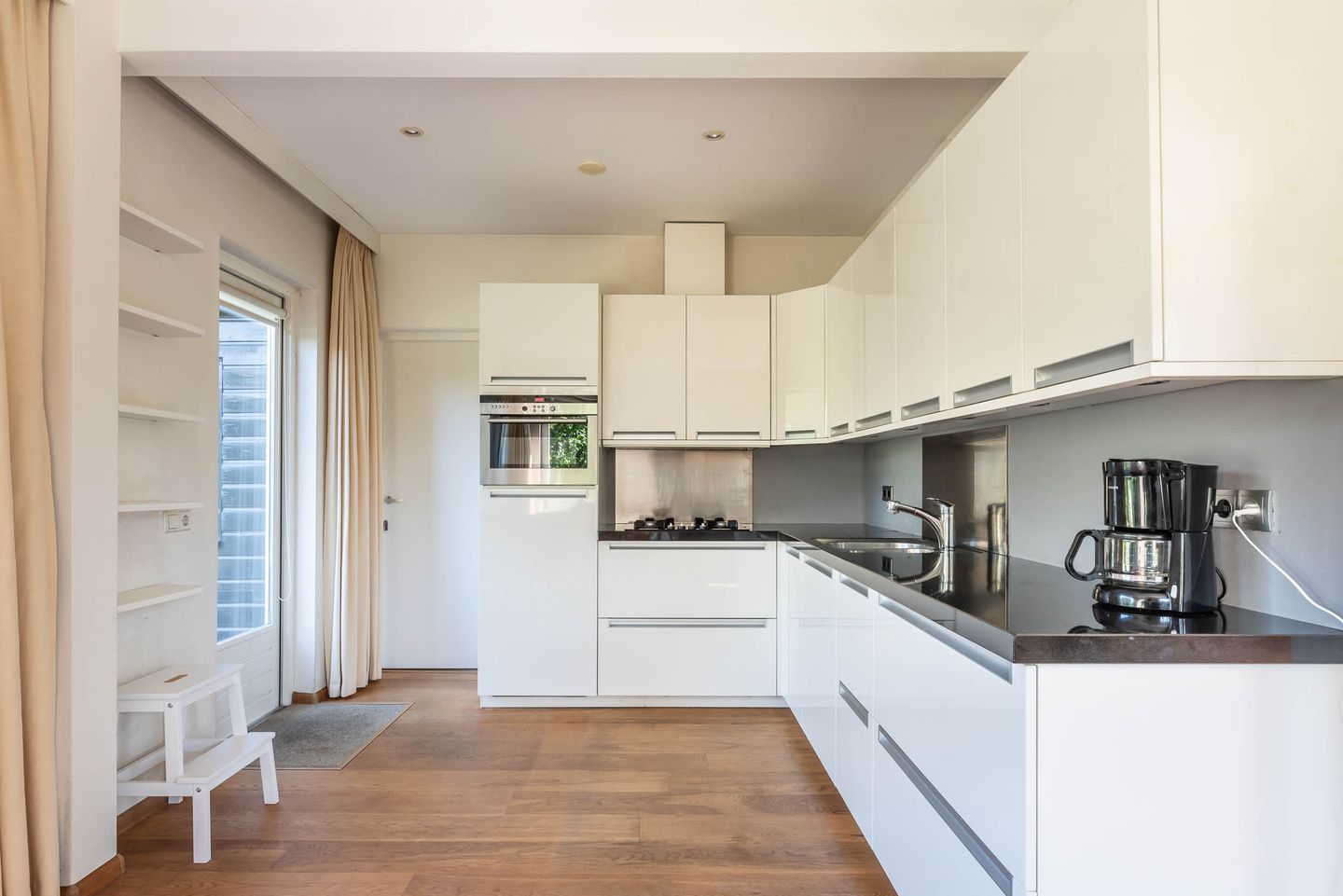 Photo 19 of Churchilllaan 69