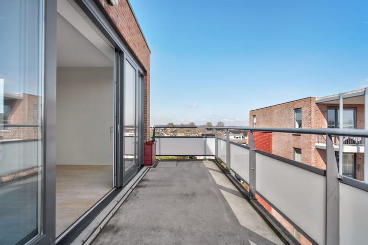 Foto 27 van Stationsweg 28-A