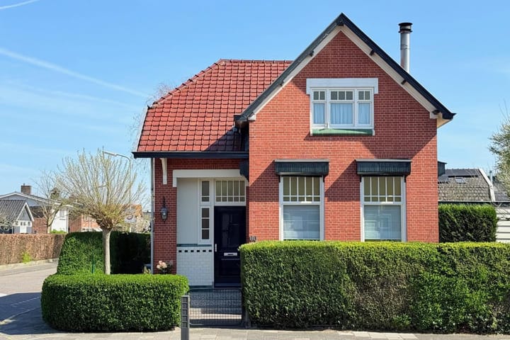 Foto 4 van Burg de Zeeuwstraat 80