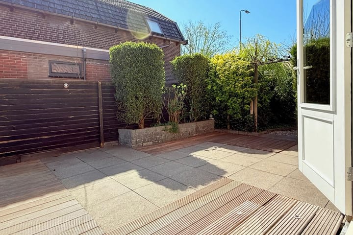 Foto 15 van Burg de Zeeuwstraat 80