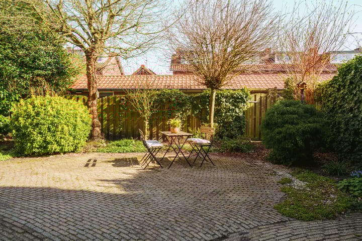 Foto 11 van Admiraal de Ruyterlaan 147