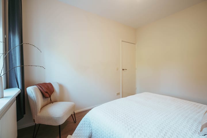 Foto 19 van Admiraal de Ruyterlaan 147