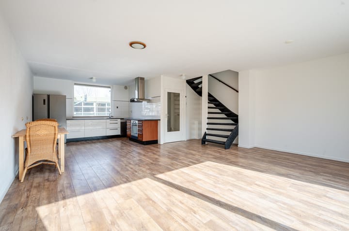 Foto 7 van Tegelenpad 13