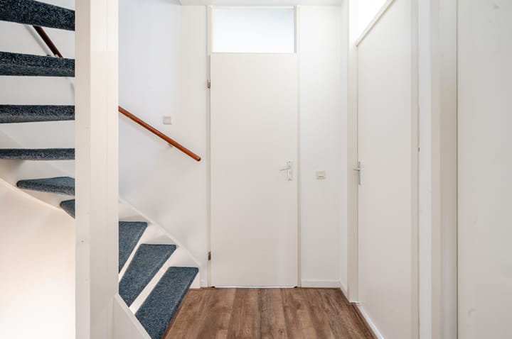 Foto 11 van Tegelenpad 13