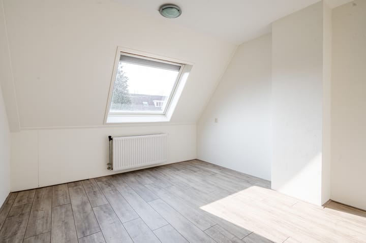 Foto 12 van Tegelenpad 13