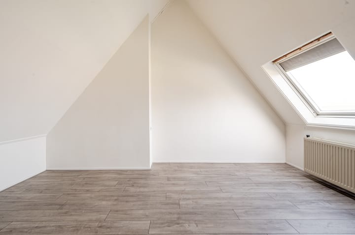 Foto 22 van Tegelenpad 13