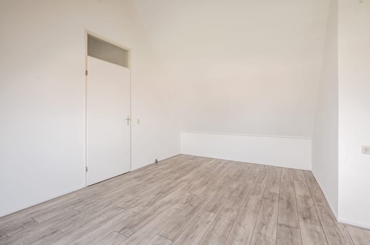 Foto 23 van Tegelenpad 13