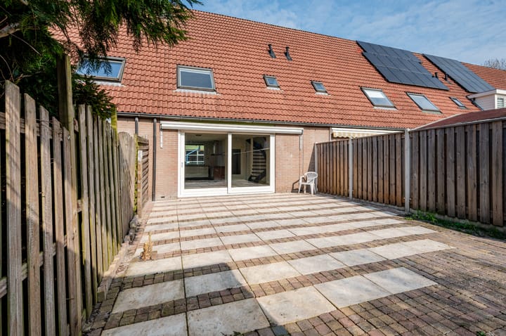 Foto 28 van Tegelenpad 13