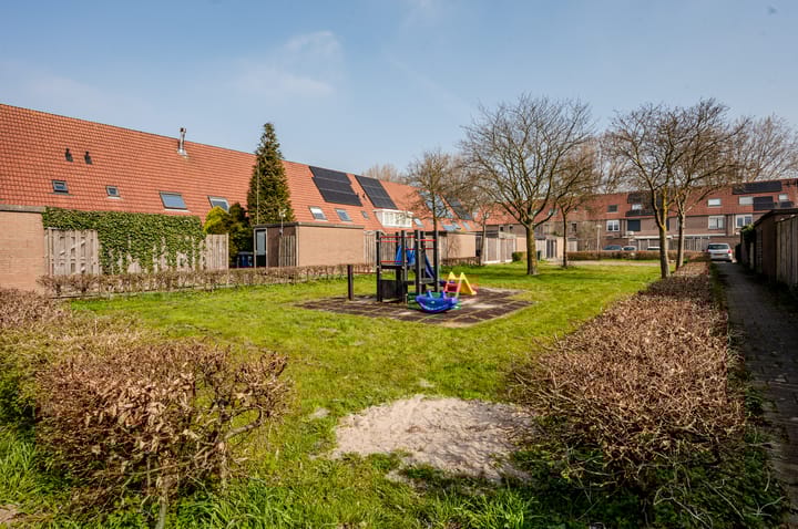 Foto 36 van Tegelenpad 13