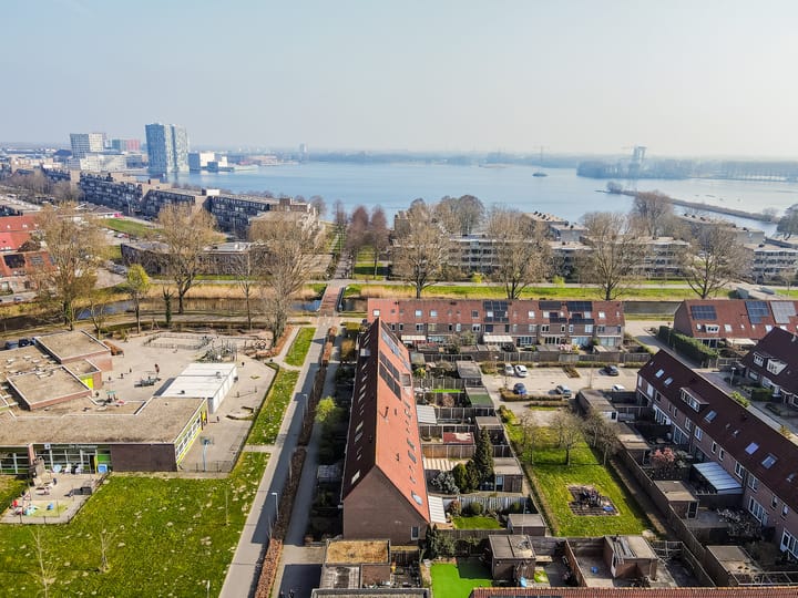 Foto 38 van Tegelenpad 13