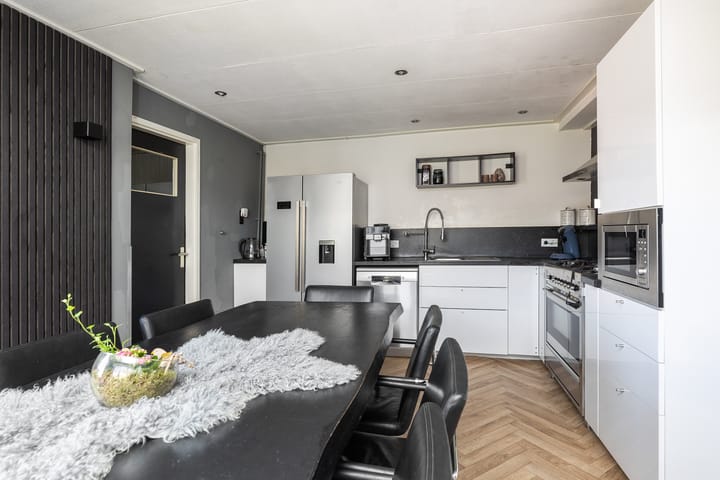 Foto 14 van Zuiderzeestraatweg 659