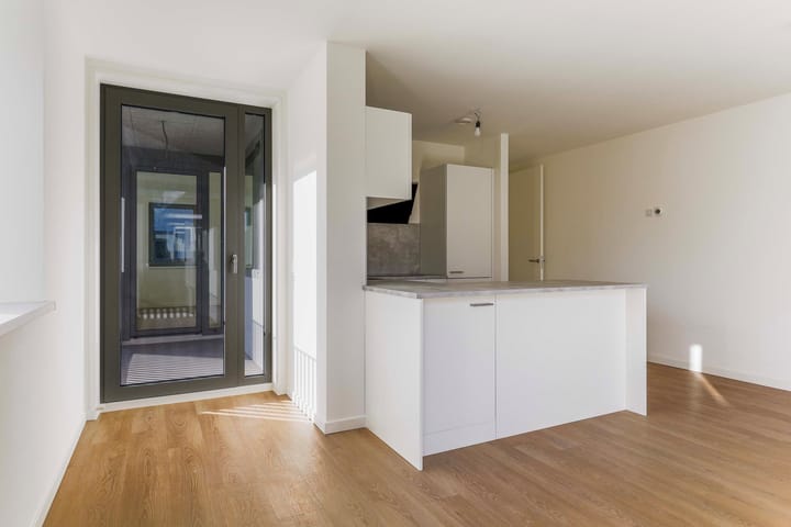 Foto 12 van Amersfoortsestraat 124-A11