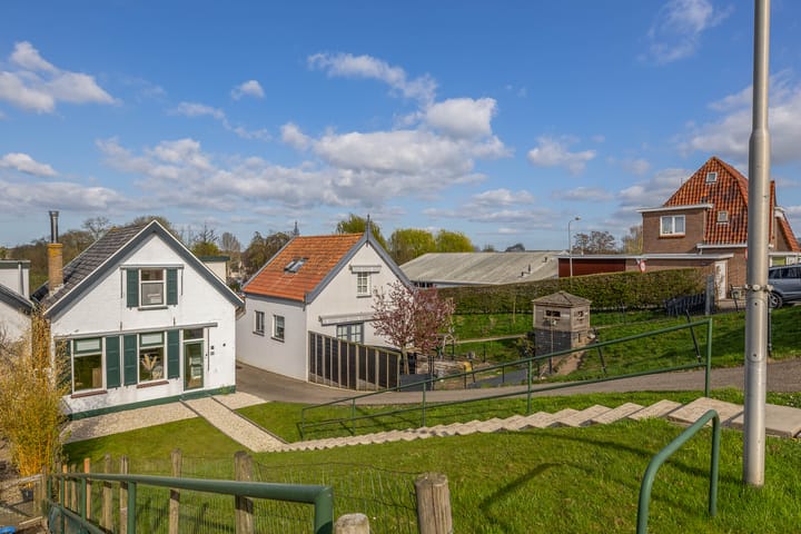 Photo 8 of Molendijk 42