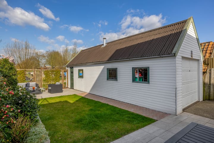 Photo 35 of Molendijk 42