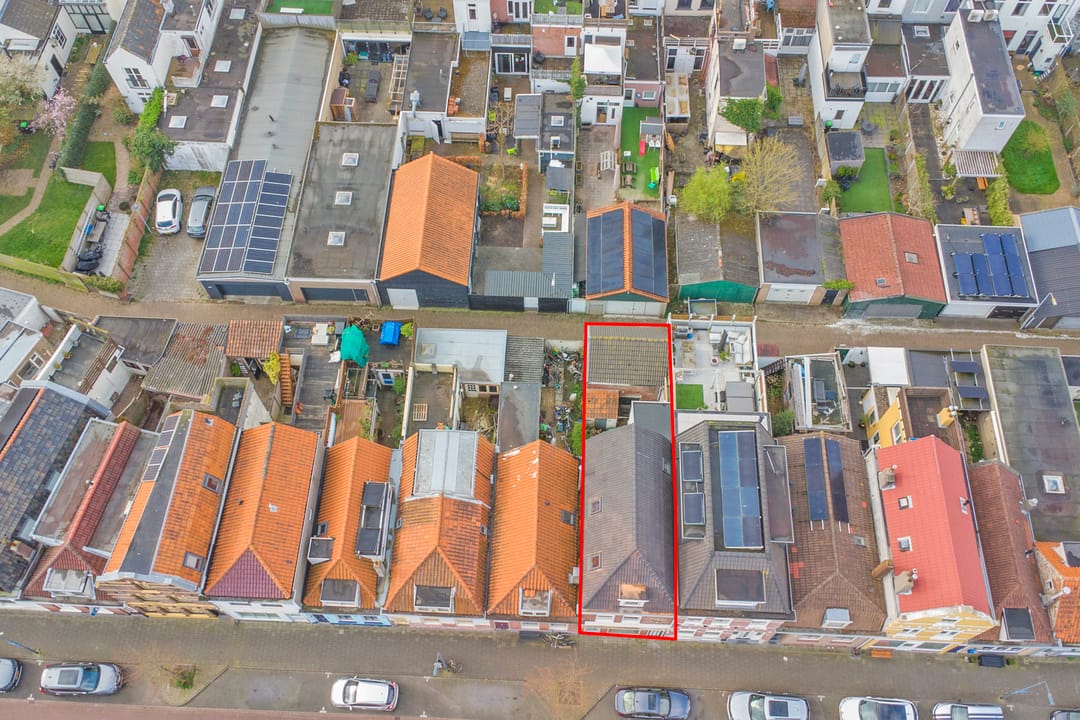 Photo 16 of Hobeinstraat 57