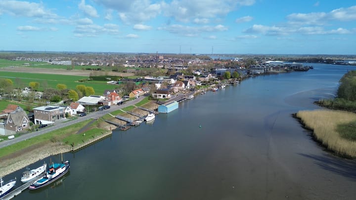 Photo 48 of Molendijk 42