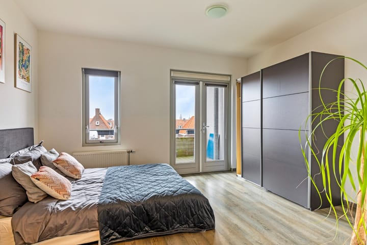 Foto 16 van Plein 1940 3-E