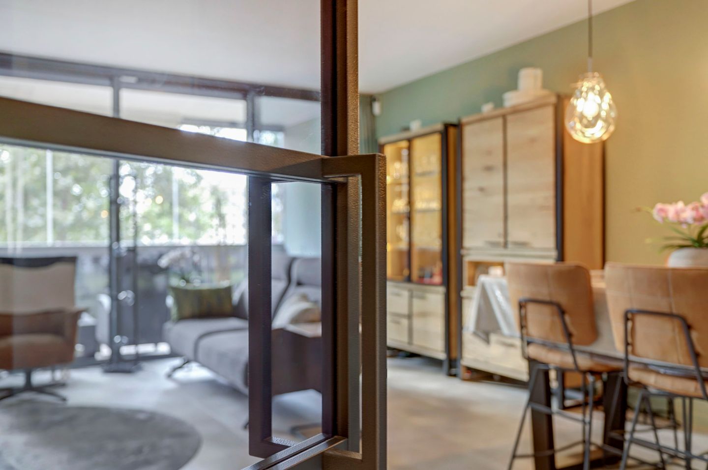 Photo 14 of Engelsestraat 109