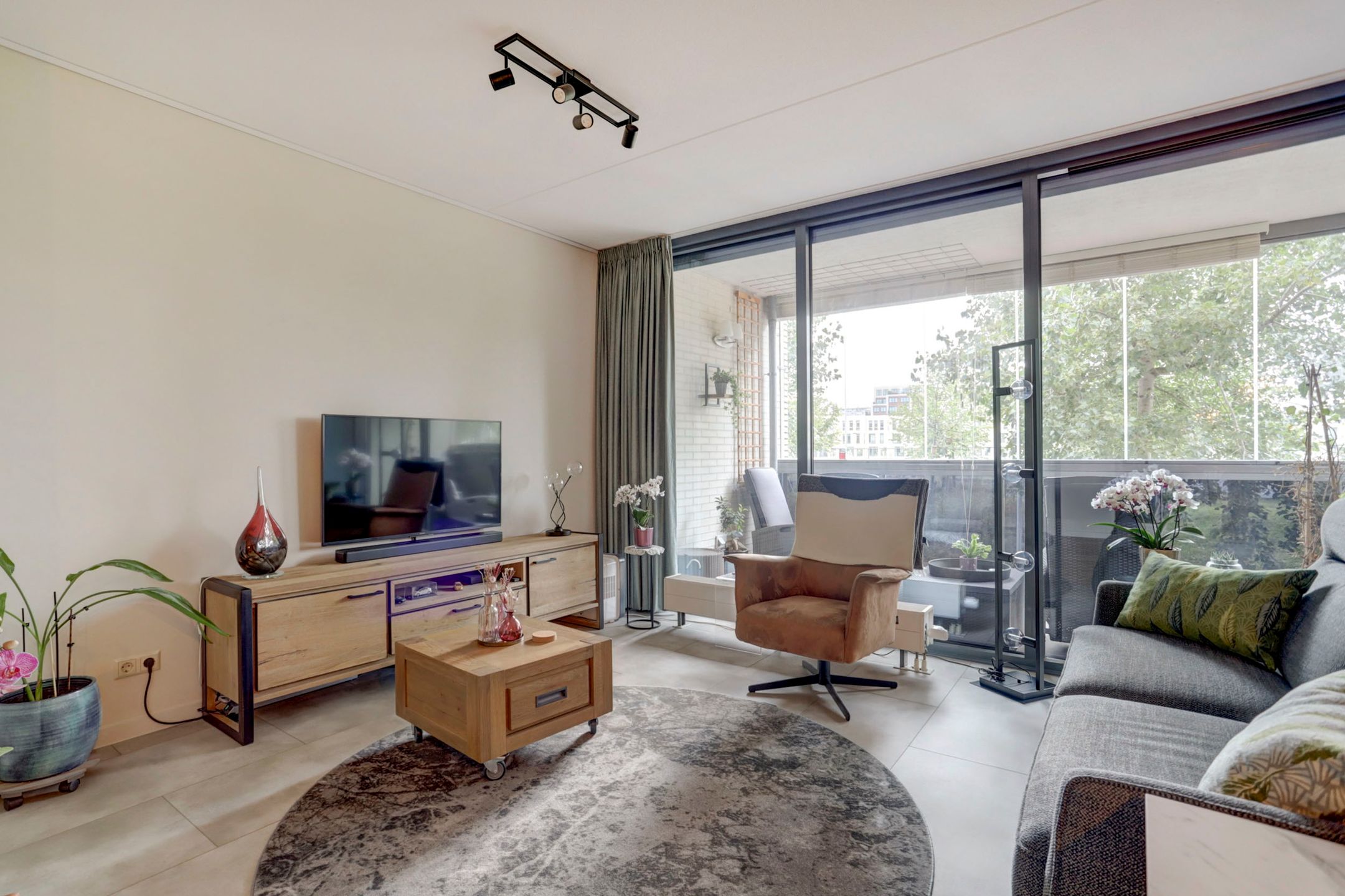 Photo 21 of Engelsestraat 109