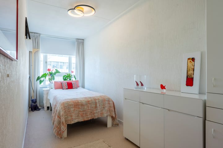 Foto 10 van Adelbert van Scharnlaan 179-C