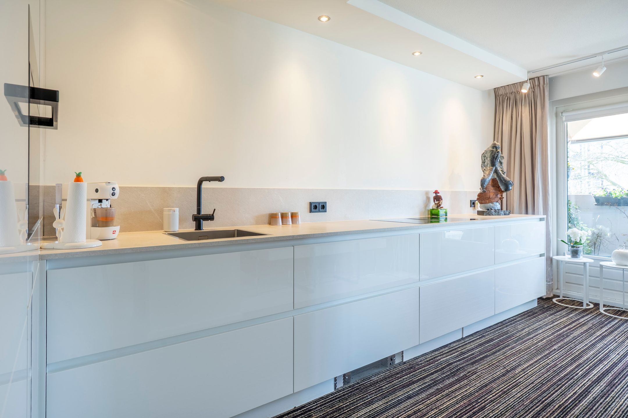 Foto 15 van Adelbert van Scharnlaan 179-C