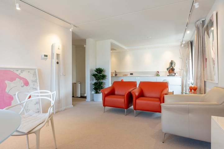 Foto 19 van Adelbert van Scharnlaan 179-C