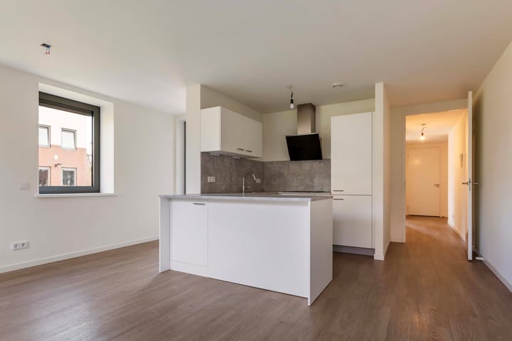 Photo 8 of Amersfoortsestraat 124-A03