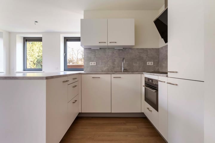 Photo 10 of Amersfoortsestraat 124-A03