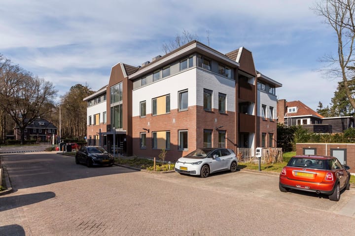 Photo 29 of Amersfoortsestraat 124-A03