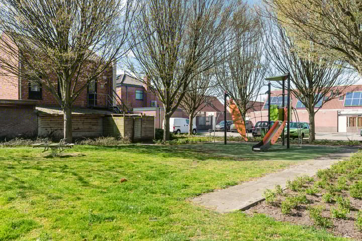 Photo 37 of Katwijksestraat 9