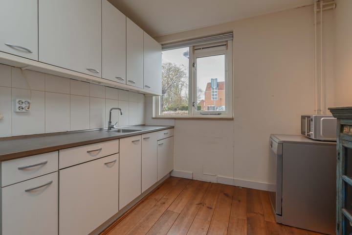 Photo 23 of Toscaninistraat 116