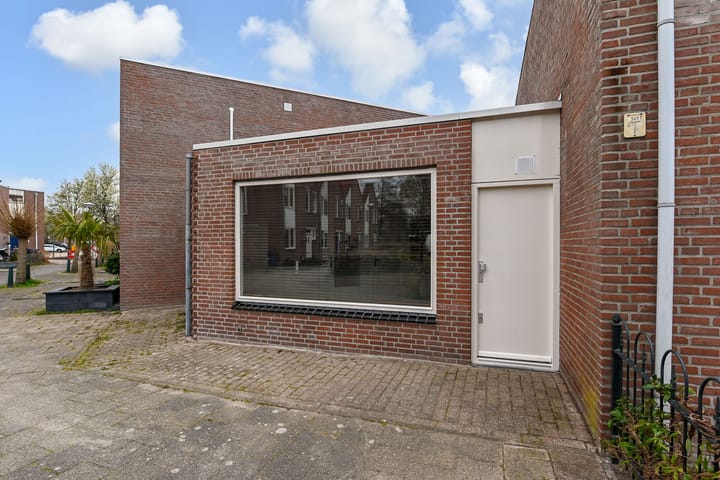 Photo 26 of Toscaninistraat 116
