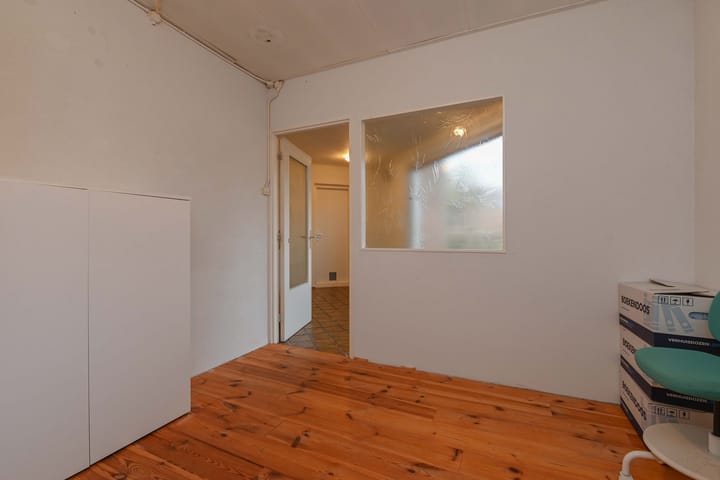 Photo 32 of Toscaninistraat 116