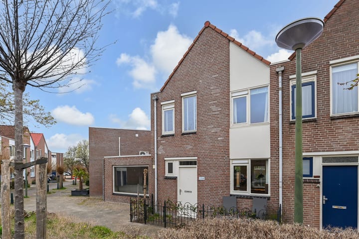 Photo 61 of Toscaninistraat 116