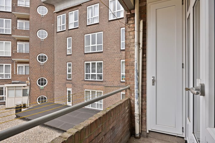 Foto 11 van Wolphaertsbocht 268-B