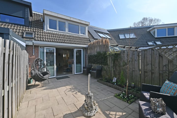 Foto 4 van Saturnus 26