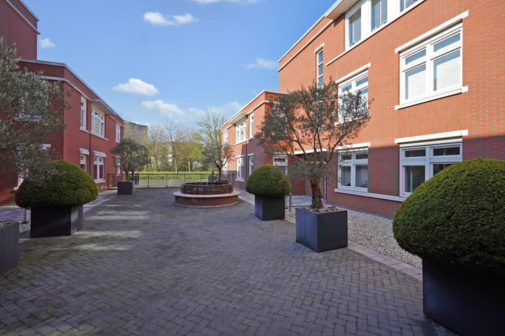 Foto 12 van Lamsrustlaan 157