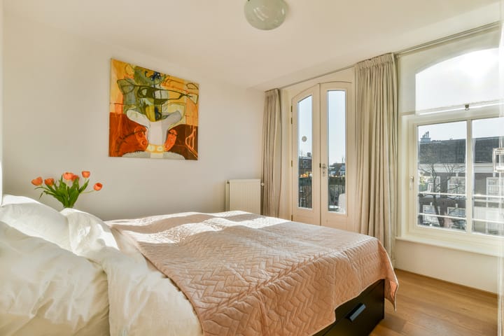 Photo 9 of Marnixstraat 107-D