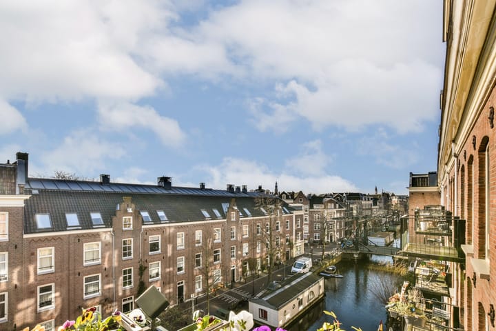 Photo 12 of Marnixstraat 107-D