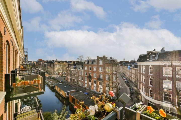 Photo 17 of Marnixstraat 107-D