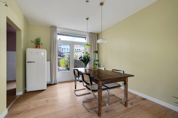 Foto 13 van Van Egmondkade 54