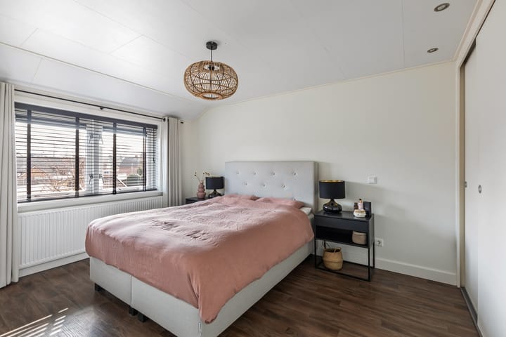 Foto 15 van Pastoor Eshuisstraat 5