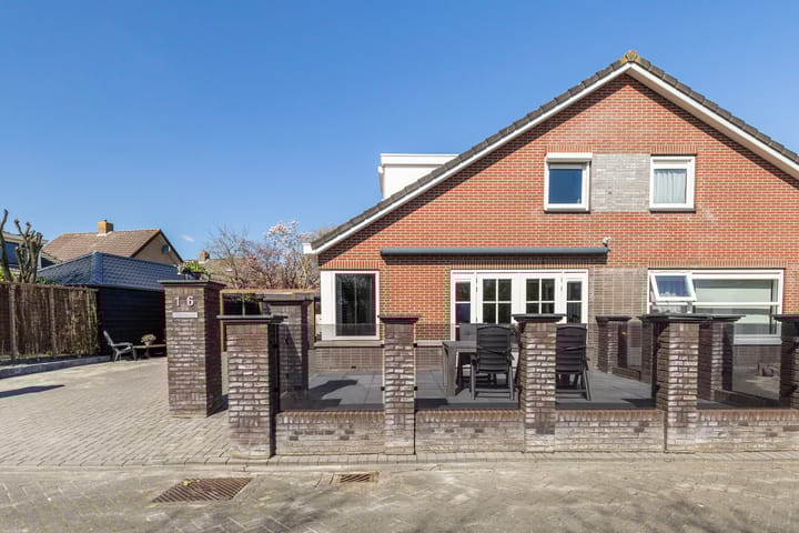 Foto 8 van Hoogzand 1-6