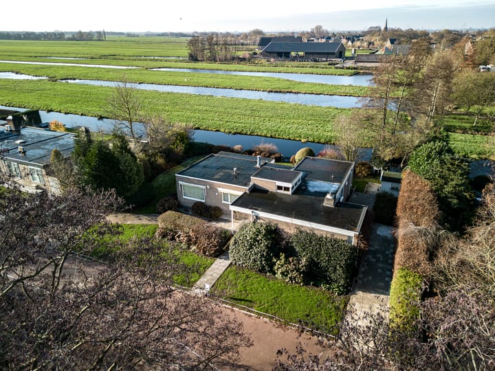 Foto 43 van Weidebloemstraat 16