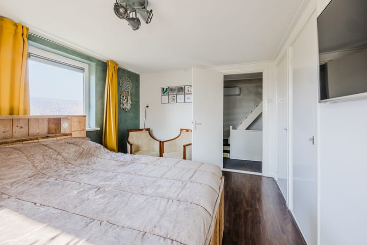 Foto 25 van Middendorp 2