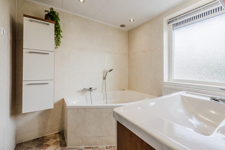 Foto 37 van Middendorp 2