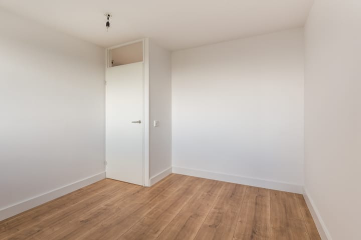 Foto 13 van Weena 67-C