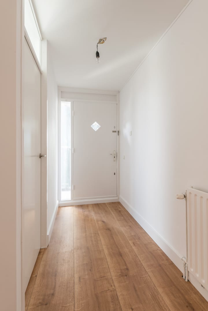 Foto 16 van Weena 67-C