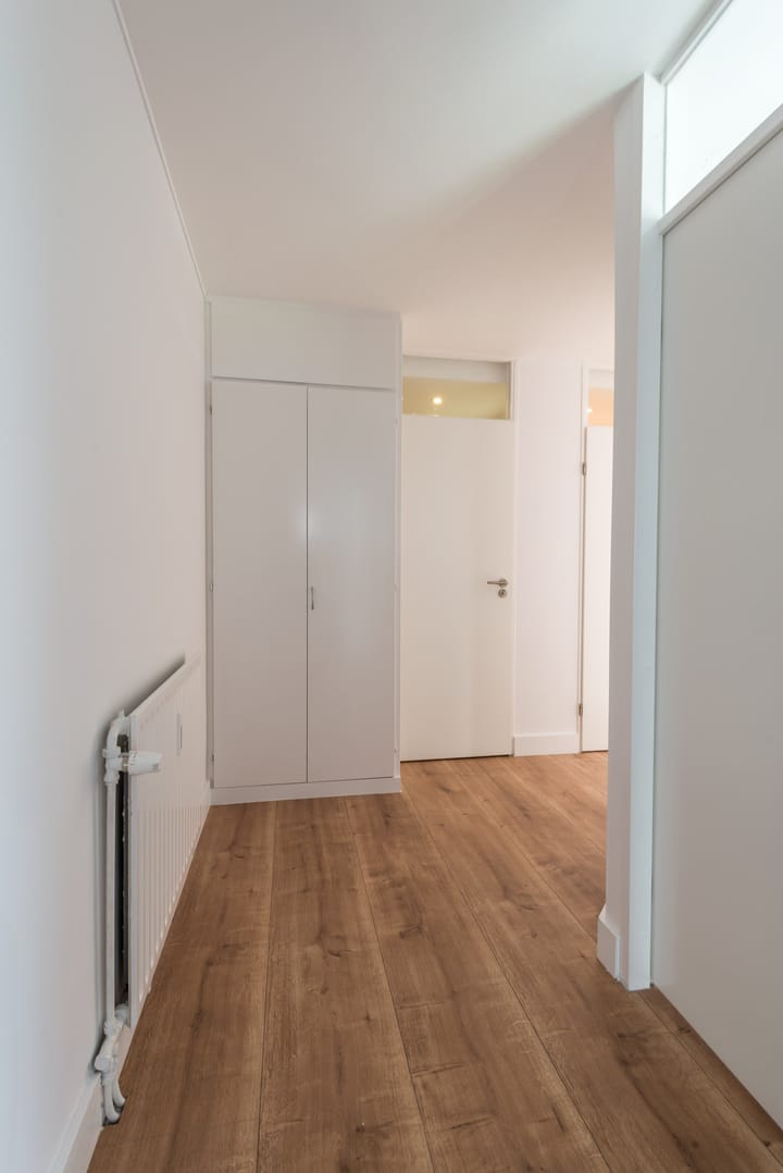 Foto 17 van Weena 67-C